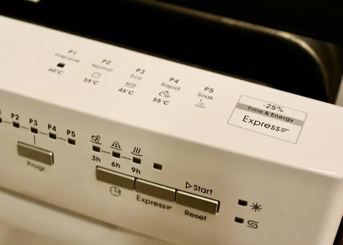 Gaiss Un Majigs Dzivoklis