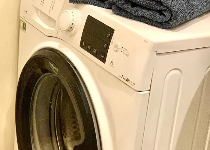 Gaiss Un Majigs Dzivoklis *